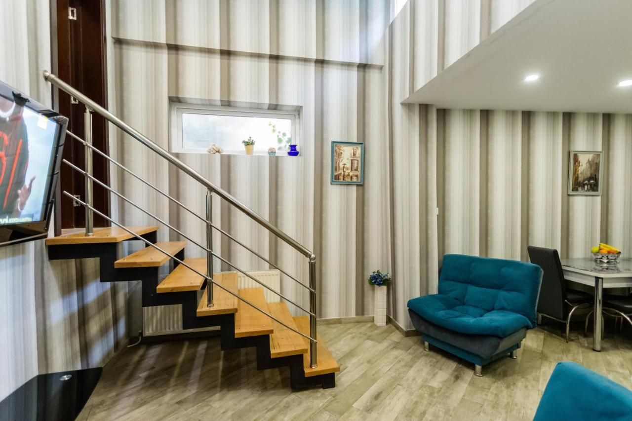 Rustaveli Two Bedroom Apartment With 5 Star Location Tbilisi Exterior foto
